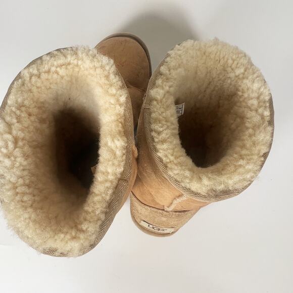 UGG Classic Short II Suede & Wool  Boots Mustard Seed Tan Women 8 - Picture 6 of 16